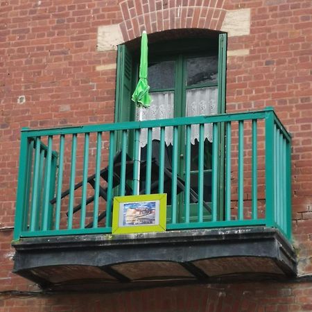 Appartement Avec Balcon Au 1Er Etage Vue Laterale Mer A 50 Metres De La Plage A Mers Les Bains. Kültér fotó