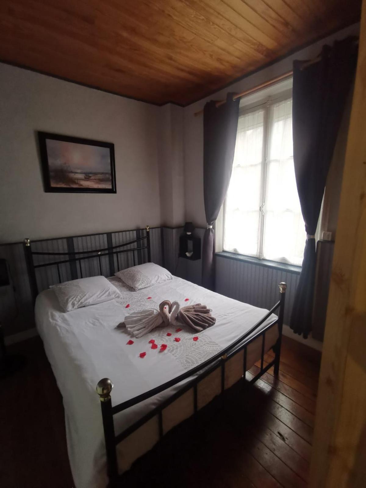 Appartement Avec Balcon Au 1Er Etage Vue Laterale Mer A 50 Metres De La Plage A Mers Les Bains. Kültér fotó